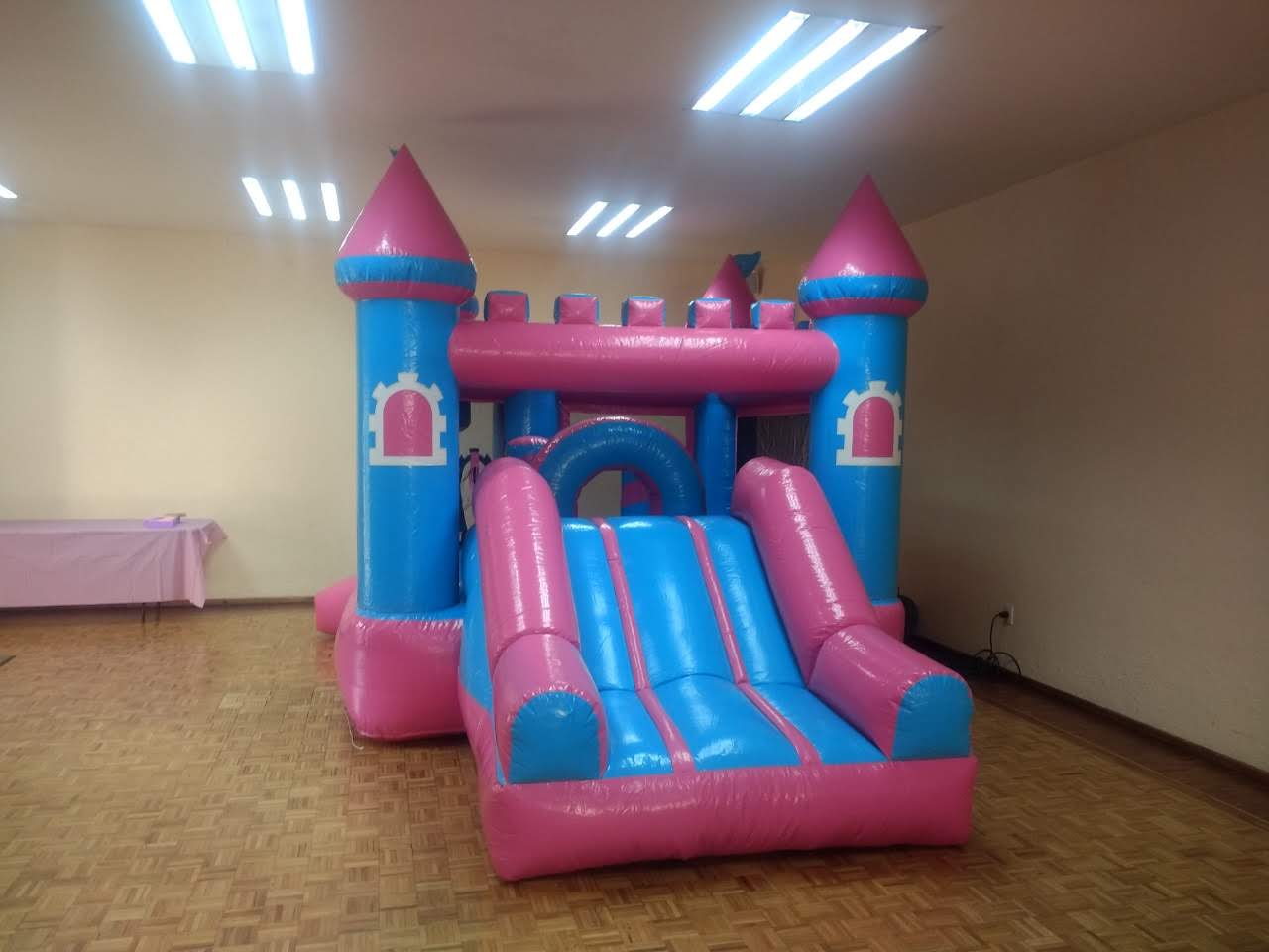 renta de juegos inflables castillo especial de princesas